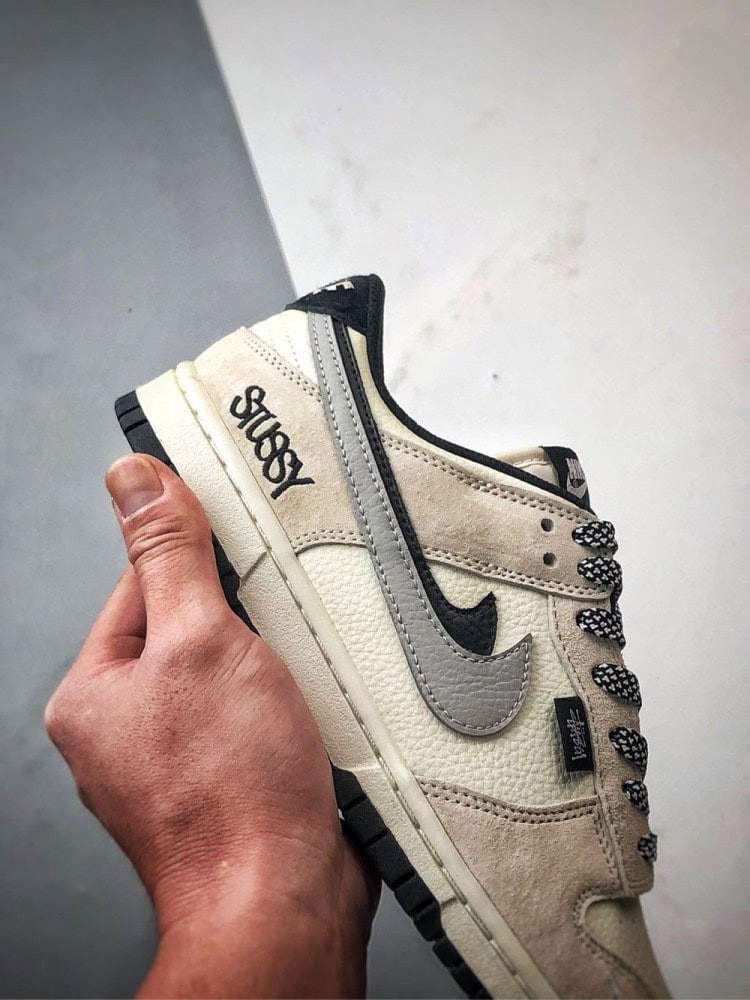 【AT3292】Nike Dunk x Stussy コラボレーションモデル Nike Dunk Low Retro ストゥーシー ミストブラック ダブルスウッシュ ローカット カジュアルスポーツシューズ