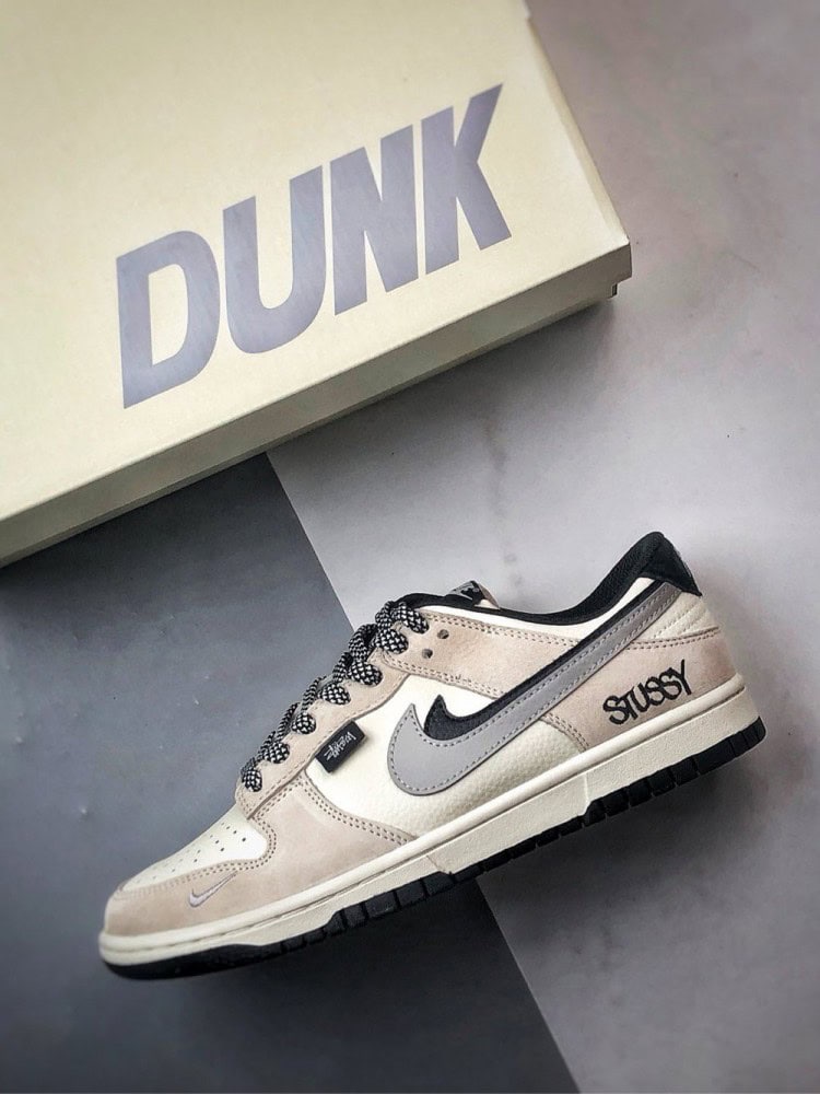 【AT3292】Nike Dunk x Stussy コラボレーションモデル Nike Dunk Low Retro ストゥーシー ミストブラック ダブルスウッシュ ローカット カジュアルスポーツシューズ