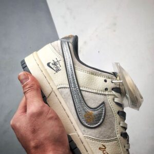 【AT3293】Nike Dunk x Stussyコラボレーションスニーカー Nike Dunk Low Retro ステューシー蛇年グレーシルバーフック ローカットカジュアルスポーツシューズ