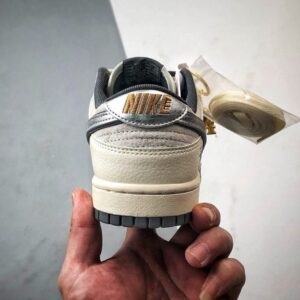 【AT3293】Nike Dunk x Stussyコラボレーションスニーカー Nike Dunk Low Retro ステューシー蛇年グレーシルバーフック ローカットカジュアルスポーツシューズ
