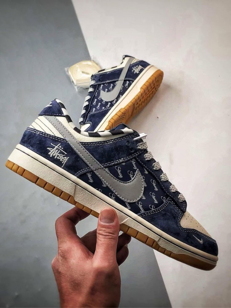【AT3294】Nike Dunk x Stussy コラボレーションモデル Nike Dunk Low Retro ステューシー ホワイトブルーグレーガムソール ローカット カジュアルスポーツシューズ