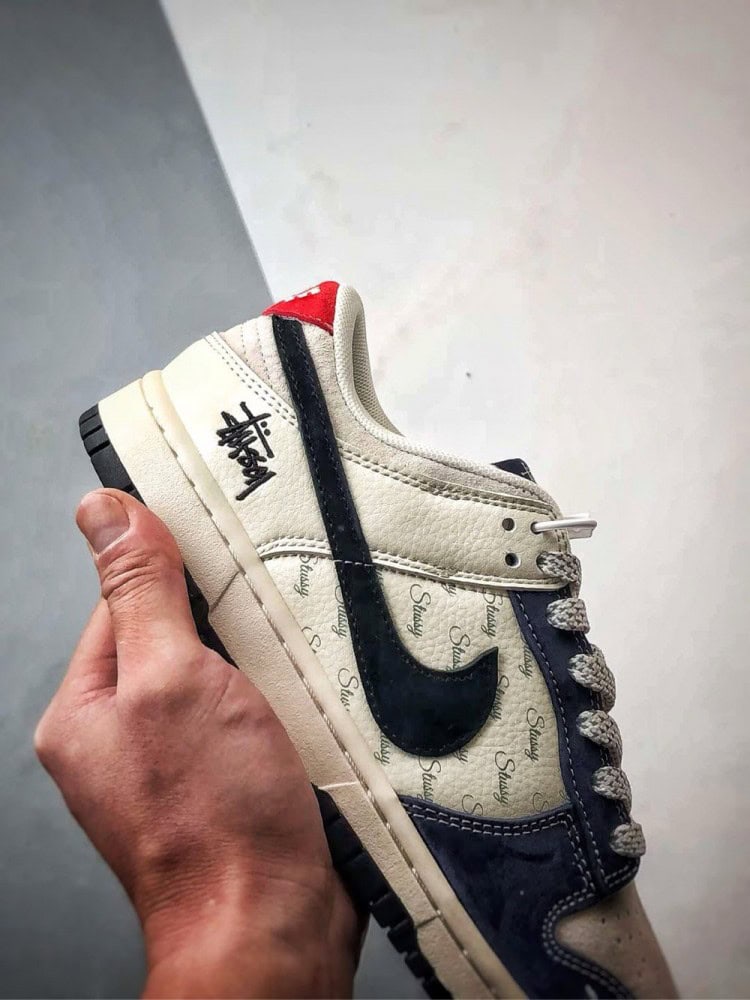 【AT3295】Nike Dunk x StussyコラボレーションスニーカーNike Dunk Low Retro、ステューシーホワイトブルーブラック、ローカットカジュアルスポーツシューズ