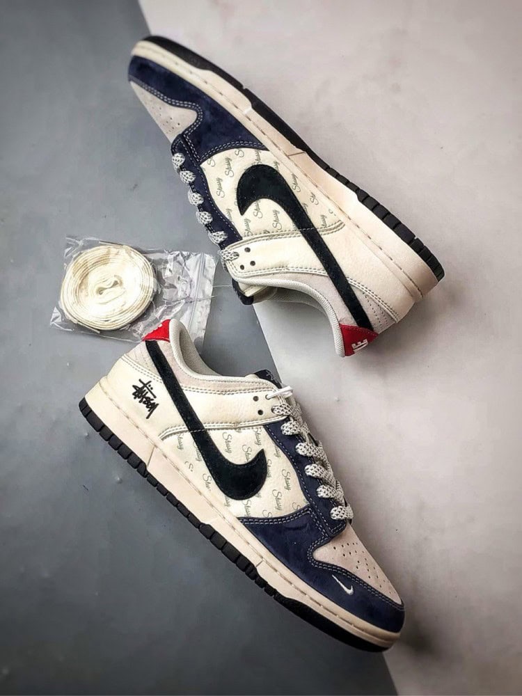【AT3295】Nike Dunk x StussyコラボレーションスニーカーNike Dunk Low Retro、ステューシーホワイトブルーブラック、ローカットカジュアルスポーツシューズ
