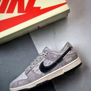 【AT3300】Nike Dunk x Stussy コラボレーションスポーツシューズ Nike Dunk Low Retro ステューシー グレー黒ロゴ ローカット カジュアルスポーツシューズ