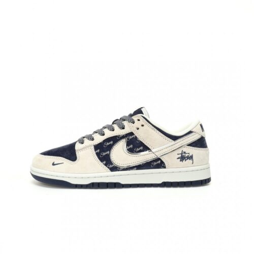 【AT3301】Nike Dunk x Stussyのコラボクラシックスニーカー、Nike Dunk Low Retroがステューシーミディアムグレーとディープブルーシーディ 形式のスエードオープンロープレジャーシューズ