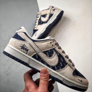 【AT3301】Nike Dunk x Stussyのコラボクラシックスニーカー、Nike Dunk Low Retroがステューシーミディアムグレーとディープブルーシーディ 形式のスエードオープンロープレジャーシューズ