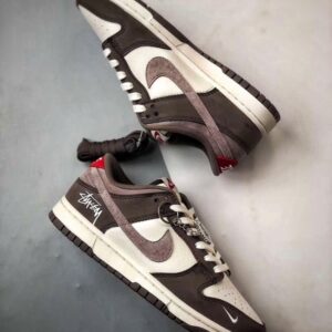【AT3305】Nike Dunk x Stussy コラボレーションクラシックスニーカー、Nike Dunk Low Retro ステューシー ホワイトブラウン ローカットカジュアルスポーツシューズ