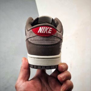 【AT3305】Nike Dunk x Stussy コラボレーションクラシックスニーカー、Nike Dunk Low Retro ステューシー ホワイトブラウン ローカットカジュアルスポーツシューズ