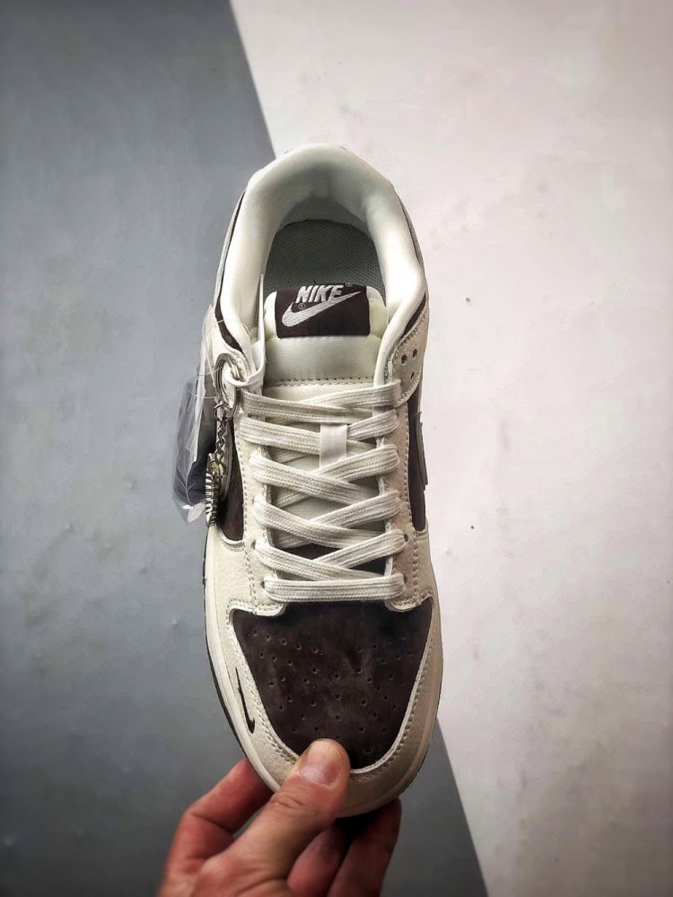 【AT3308】Nike Dunk x Stussy コラボレーション スニーカー Nike Dunk Low Retro ステューシー ホワイト/ダークブラウン ローカット カジュアルスポーツシューズ