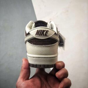 【AT3308】Nike Dunk x Stussy コラボレーション スニーカー Nike Dunk Low Retro ステューシー ホワイト/ダークブラウン ローカット カジュアルスポーツシューズ