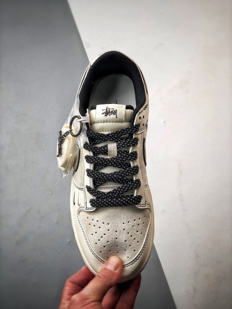 【AT3310】Nike Dunk x Stussy コラボスニーカー Nike Dunk Low Retro ステューシー ブラックストライプ ローカット カジュアルスポーツシューズ