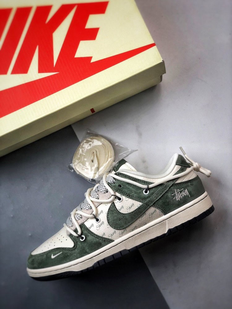 【AT3311】Nike Dunk x Stussy コラボレーションスニーカー Nike Dunk Low Retro ステューシー ホワイトグリーン ディストラクションストラップ ロートップカジュアルスポーツシューズ