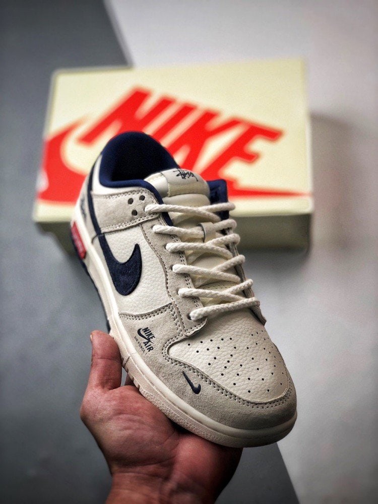 【AT3312】Nike Dunk x Stussy x Supreme コラボスニーカー Nike Dunk Low Retro ステューシー ホワイト ネイビー ローカット スニーカー
