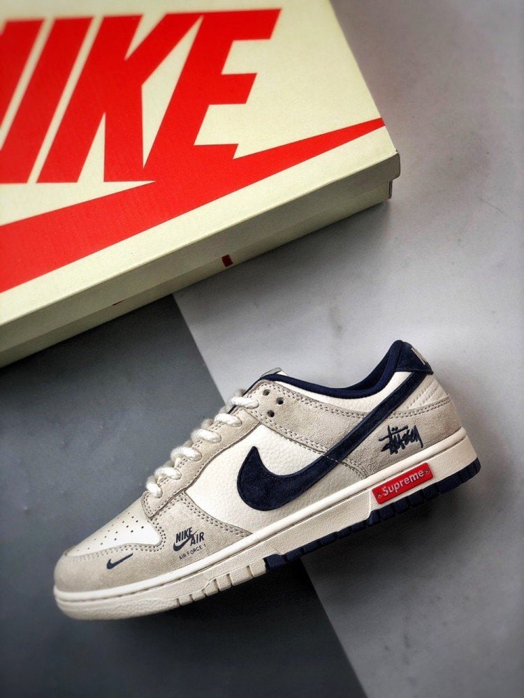 【AT3312】Nike Dunk x Stussy x Supreme コラボスニーカー Nike Dunk Low Retro ステューシー ホワイト ネイビー ローカット スニーカー