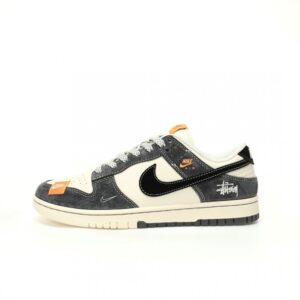 【AT3313】Nike x Stussy コラボ デザインのクラシックなカジュアルスポーツシューズ Nike Dunk Low Retro ステューシー ホワイトブラック ローカットカジュアルスポーツスニーカー