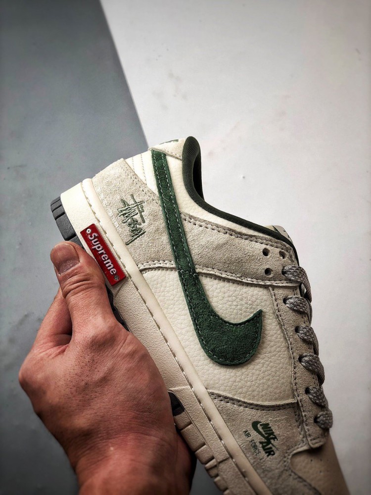 【AT3321】Nike x Stussy x Supremeのコラボレーションカジュアルスポーツシューズ - ファッショントレンドモデル Nike Dunk Low Retro ステューシーミントグレー ローカットカジュアルスポーツスニーカー