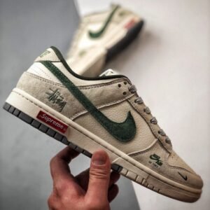 【AT3321】Nike x Stussy x Supremeのコラボレーションカジュアルスポーツシューズ - ファッショントレンドモデル Nike Dunk Low Retro ステューシーミントグレー ローカットカジュアルスポーツスニーカー