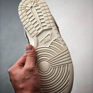 【AT3322】Nike x Stussy コラボデザインスニーカー - トレンディなNike Dunk Low Retro ステューシー グレー ブラック ディストラクションストラップ ロープトップ カジュアルスポーツシューズ
