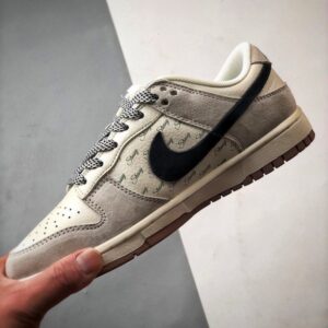 【AT3328】Nike × Stussy Dunk コラボスニーカー　メンズ、レディース、トレンディなスタイリッシュなスケートシューズ　Nike Dunk Low Retro StussyホワイトブラックSwoosh ローカットカジュアルスポーツスニーカー