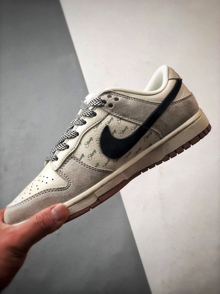 【AT3328】Nike × Stussy Dunk コラボスニーカー　メンズ、レディース、トレンディなスタイリッシュなスケートシューズ　Nike Dunk Low Retro StussyホワイトブラックSwoosh ローカットカジュアルスポーツスニーカー
