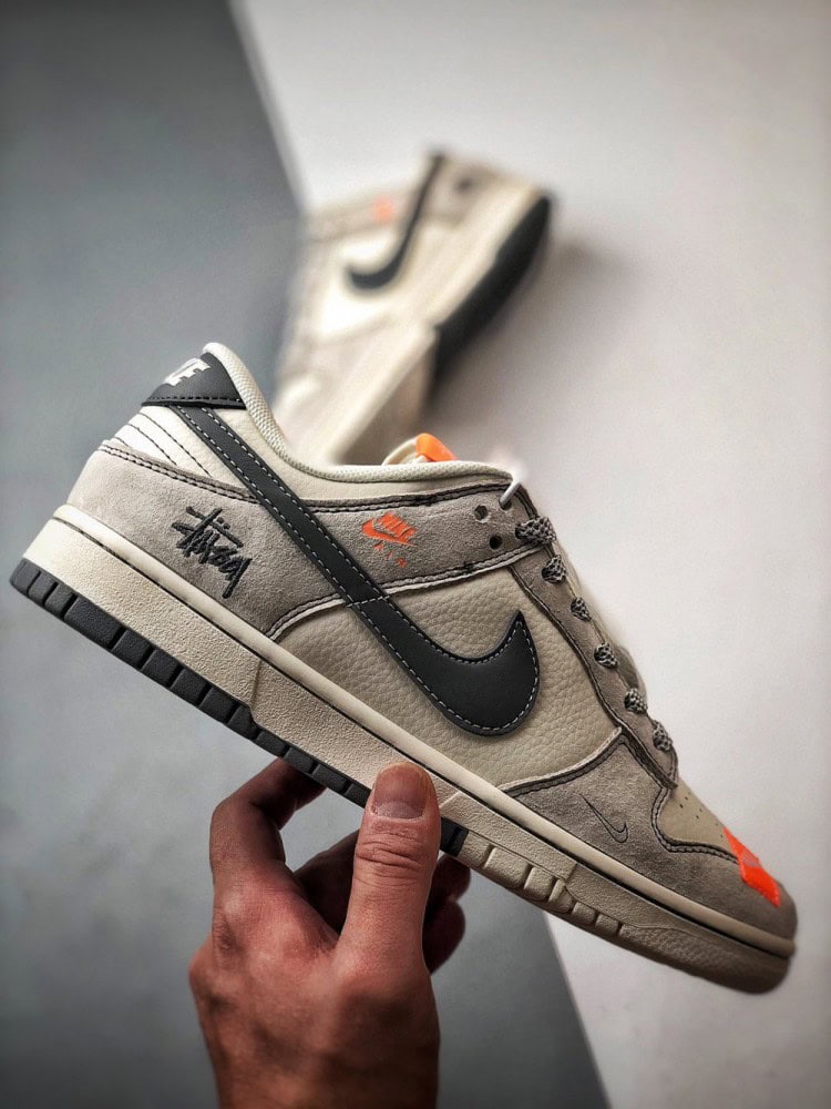 【AT3329】Nike x Stussy Dunk コラボレーションローカットスニーカー Nike Dunk Low Retro ステューシー ミストグレー/オレンジ ローカットレジャースポーツシューズ