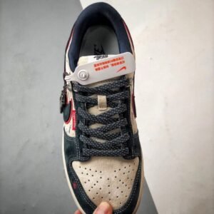 【AT3332】Stussy x Supreme x Nike のコラボスニーカー、クラシックなストリートスタイルNike Dunk Low Retro ステューシーの深紅色と青色の低カットカジュアルスポーツシューズ