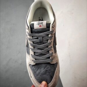 【AT3333】Nike x Stussy Dunk のコラボクラシックスニーカー、Nike Dunk Low Retro ステューシー·ミディアム·グレー ローカットレジャースポーツシューズ