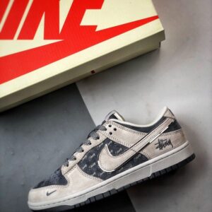 【AT3333】Nike x Stussy Dunk のコラボクラシックスニーカー、Nike Dunk Low Retro ステューシー·ミディアム·グレー ローカットレジャースポーツシューズ