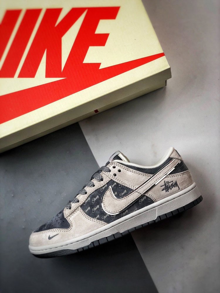 【AT3333】Nike x Stussy Dunk のコラボクラシックスニーカー、Nike Dunk Low Retro ステューシー·ミディアム·グレー ローカットレジャースポーツシューズ