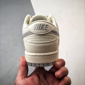 【AT3336】Stussy x Nike Dunk コラボレーションスニーカー | トレンディなデザイン | クラシックなスタイル Nike Dunk Low Retro ステューシー×ナイキ ホワイトグレー ローカットカジュアルスポーツシューズ