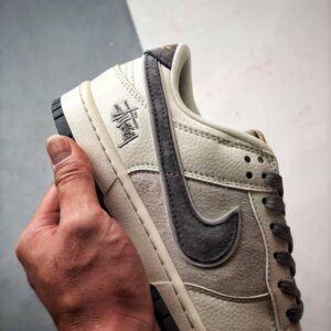 【AT3338】Nike x Stüssy コラボ ダンクロー レトロ レトロスポーツシューズ Nike Dunk Low Retro ステューシーミディアムグレー ローカット スポーツカジュアルスニーカー