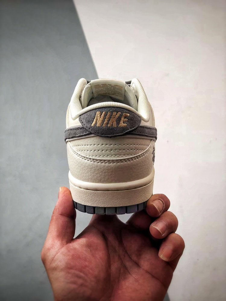 【AT3338】Nike x Stüssy コラボ ダンクロー レトロ レトロスポーツシューズ Nike Dunk Low Retro ステューシーミディアムグレー ローカット スポーツカジュアルスニーカー