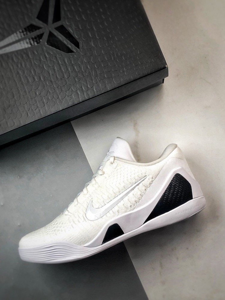 【AT3352】Nike Kobe 9 Elite Low Protro "Halo" 大注目の新作 コービー9エリートロウ ホワイト
