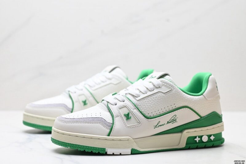 【AT8905】ルイ・ヴィトン トレーナーシューズ | Louis Vuitton Trainer Sneaker Lowシリーズ | ストリートファッションと伝統の融合 | LV