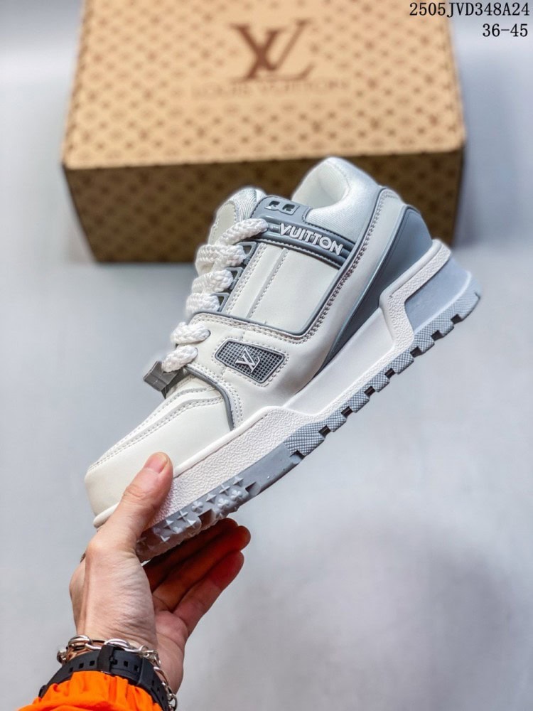 【AT8911】ルイ・ヴィトン トレーナー スニーカー Louis Vuitton Trainer Sneaker | LV