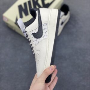 【AT8917】Nike Air Force 1 - ナイキ エア フォース ワン スニーカー メンズ | Stussy x Nike