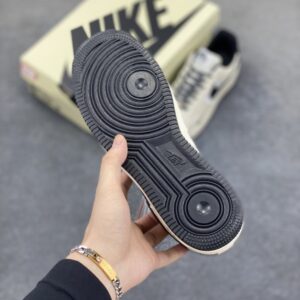 【AT8917】Nike Air Force 1 - ナイキ エア フォース ワン スニーカー メンズ | Stussy x Nike