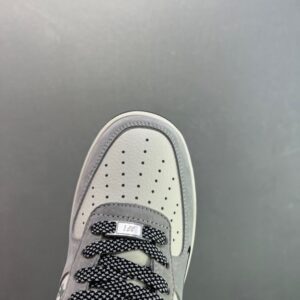 【AT8920】ナイキ Air Force 1 Low エアフォースワンクラシックロースニーカー | Louis Vuitton x Nike