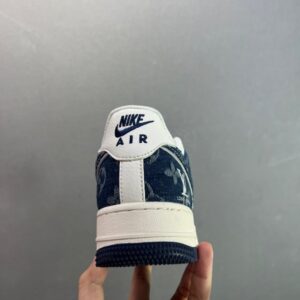 【AT8922】ナイキ x ルイ・ヴィトン コラボカスタムエアフォース1ローカットシューズ | LV x Nike