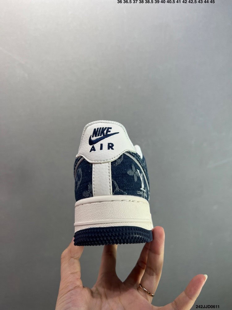 【AT8922】ナイキ x ルイ・ヴィトン コラボカスタムエアフォース1ローカットシューズ | LV x Nike