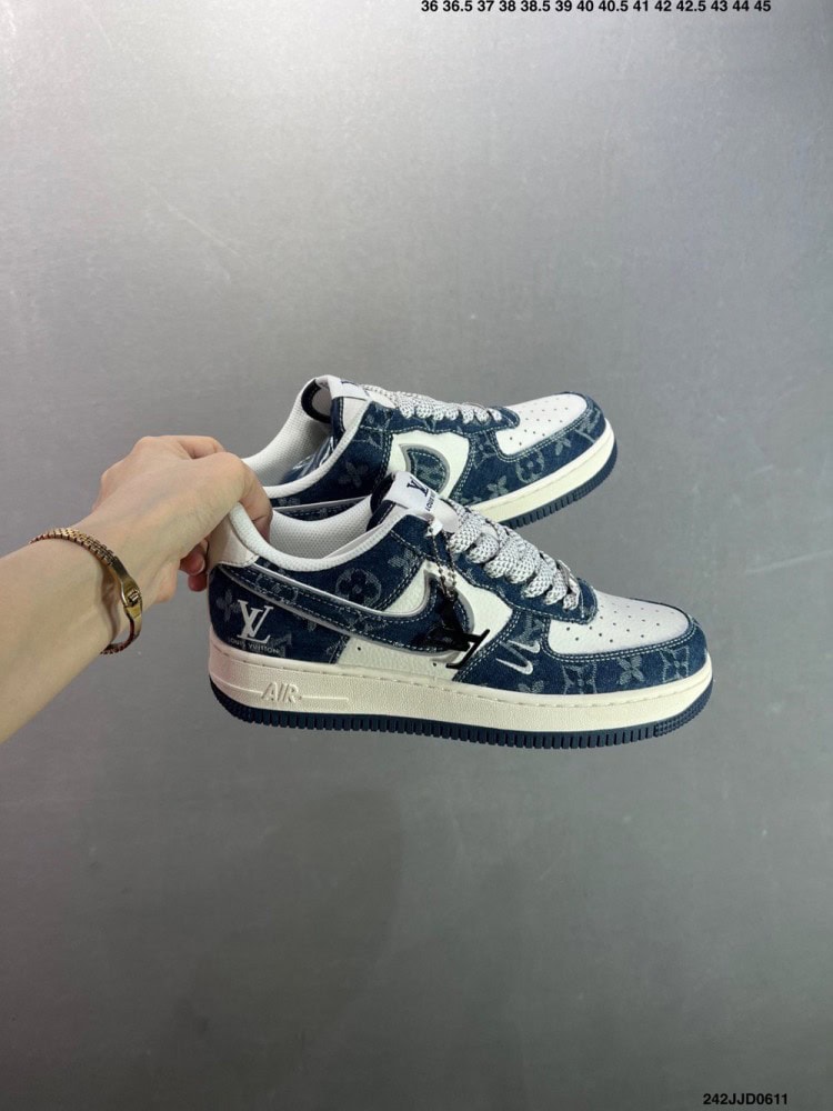 【AT8922】ナイキ x ルイ・ヴィトン コラボカスタムエアフォース1ローカットシューズ | LV x Nike