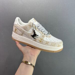 【AT8923】ナイキ × ルイ・ヴィトン Air Force 1 カスタムスニーカー | ストリートファッションとラグジュアリーエッセンスの融合 | LV x Nike