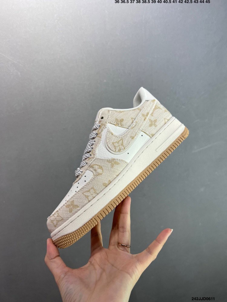 【AT8923】ナイキ × ルイ・ヴィトン Air Force 1 カスタムスニーカー | ストリートファッションとラグジュアリーエッセンスの融合 | LV x Nike