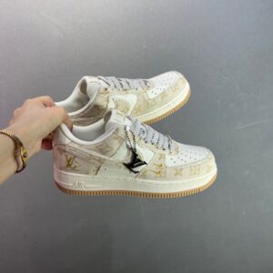 【AT8923】ナイキ × ルイ・ヴィトン Air Force 1 カスタムスニーカー | ストリートファッションとラグジュアリーエッセンスの融合 | LV x Nike