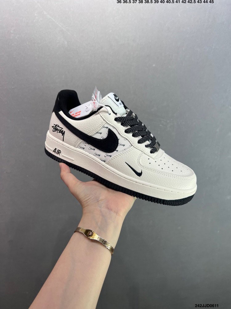 【AT8924】ナイキ×ステューシーAir Force 1 07 Low カスタムスニーカー | Stussy x Nike
