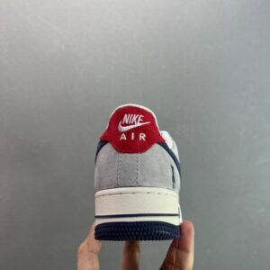 【AT8925】ナイキ エアフォース 1 07 Low ローカットスニーカー – ストリートファッションの永遠の魅力を表現 | Louis Vuitton x Nike
