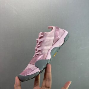 【AT8931】ニューバランス New Balance MT10シリーズ 薄底赤足シューズ