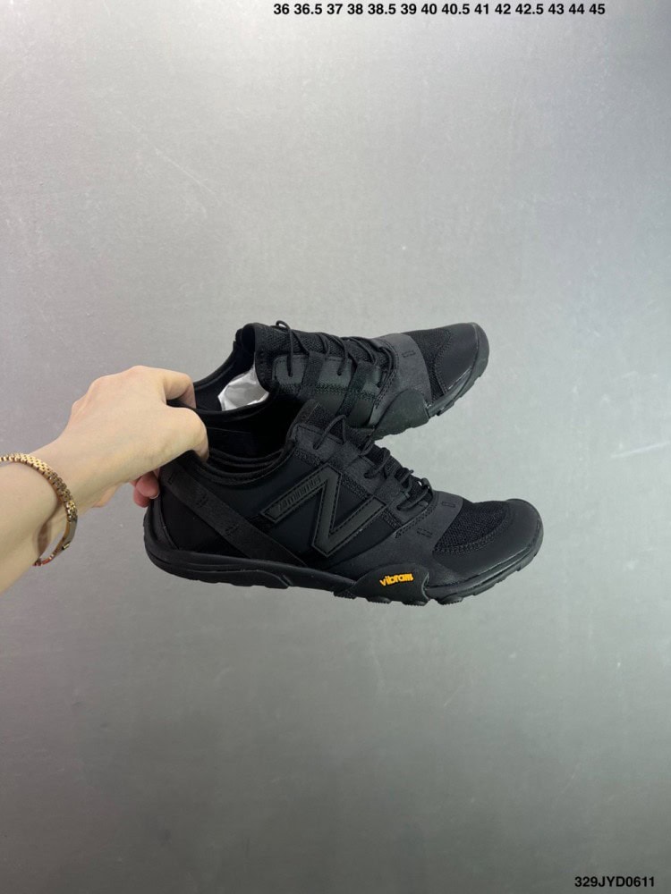 【AT8935】ニューバランス New Balance MT10 シリーズ 裸足ランニングシューズ | New Balance