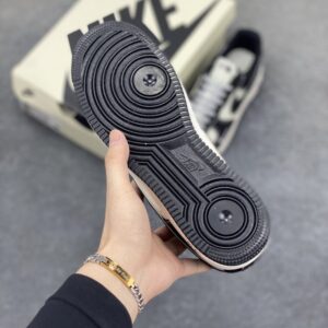 【AT8939】ナイキ x ザ・ノース・フェイスコラボ Air Force 1 ローシューズ | Air Force 1