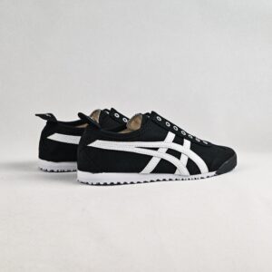 【AT8940】Onitsuka Tiger Mexico 66 ブラックとホワイトのレトロスニーカー | Onitsuka Tiger